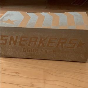 Golden goose superstar